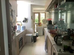 Waterfront Gold (D16), Condominium #544216621